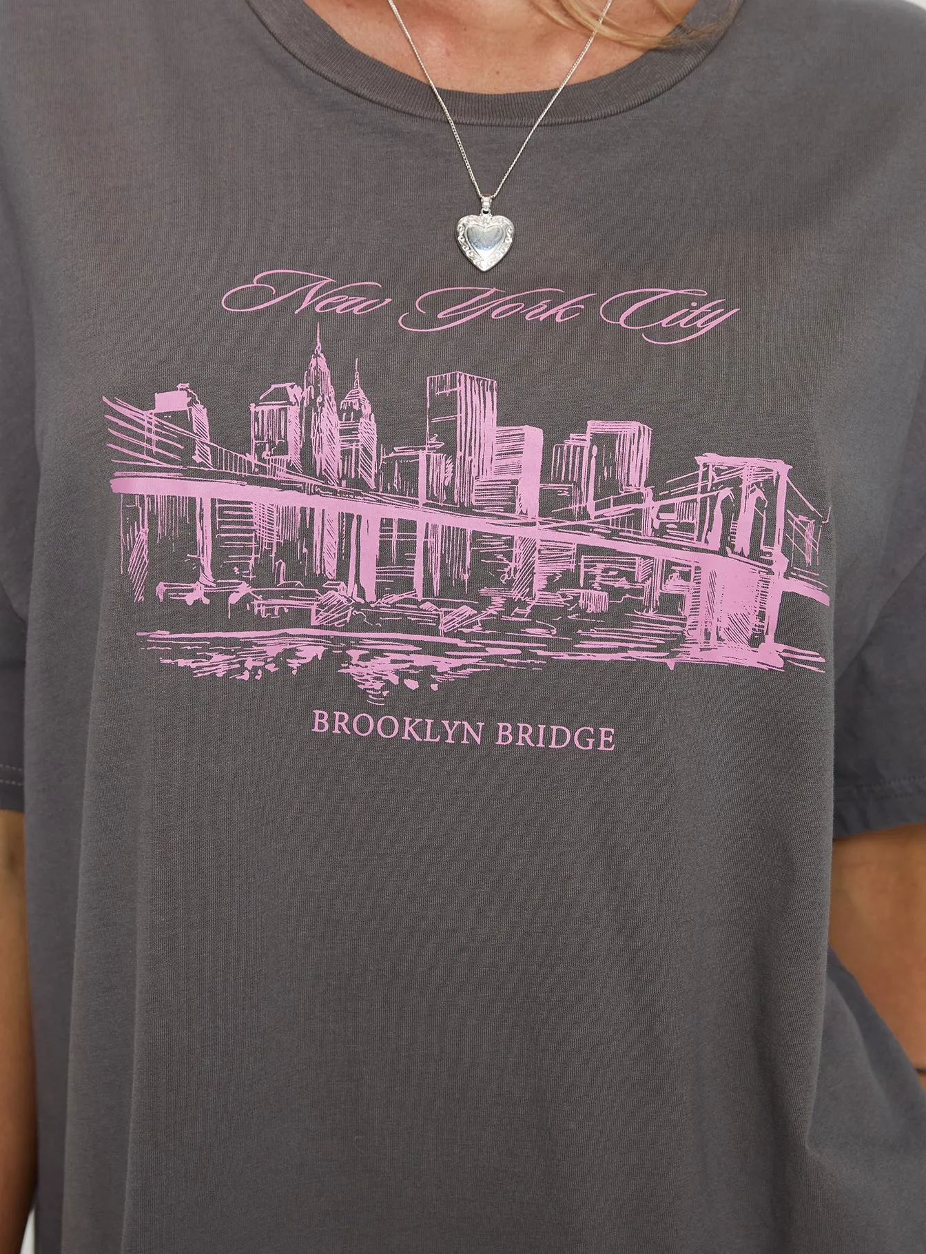 Brooklyn Bridge Tee Black