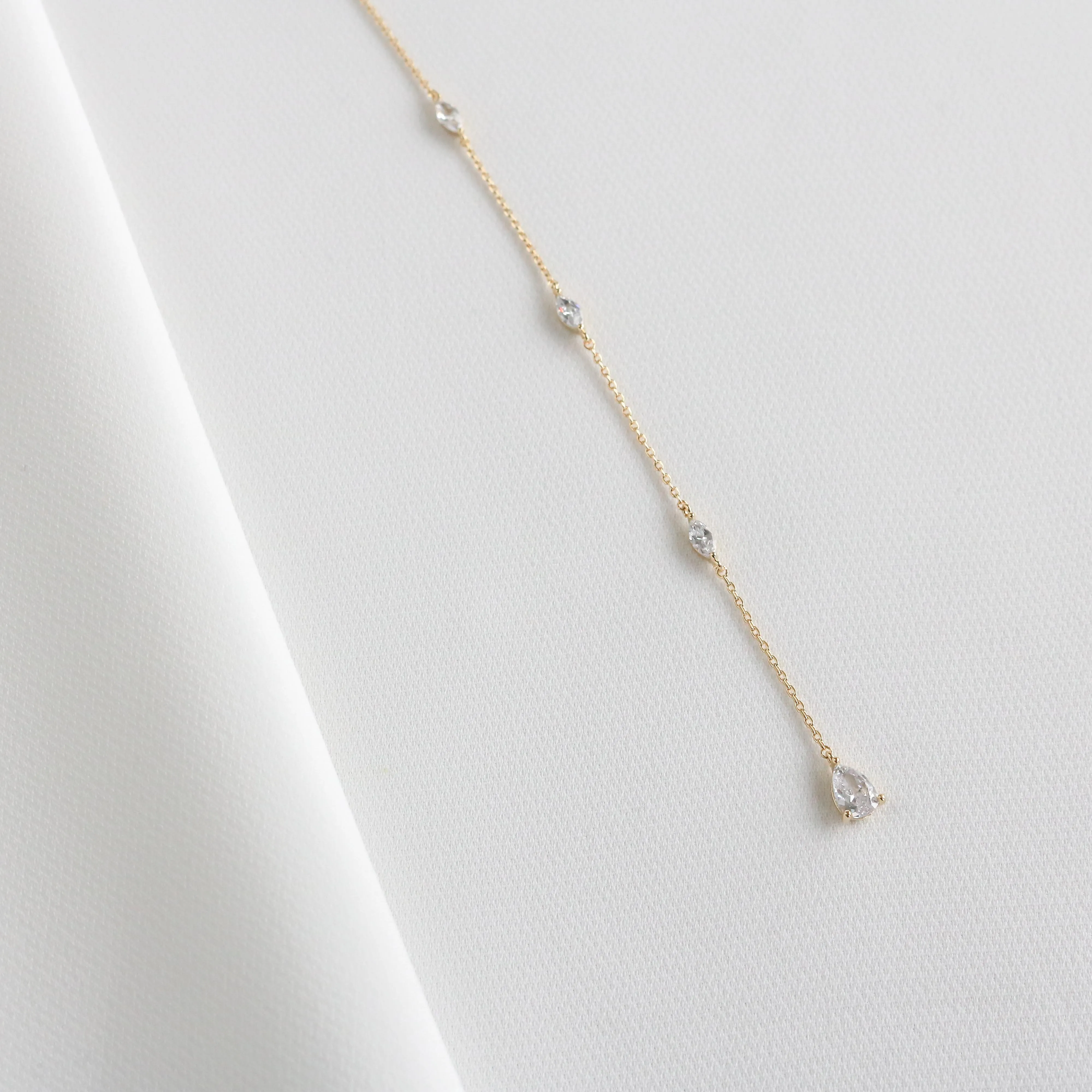 Cleo Lariat Necklace