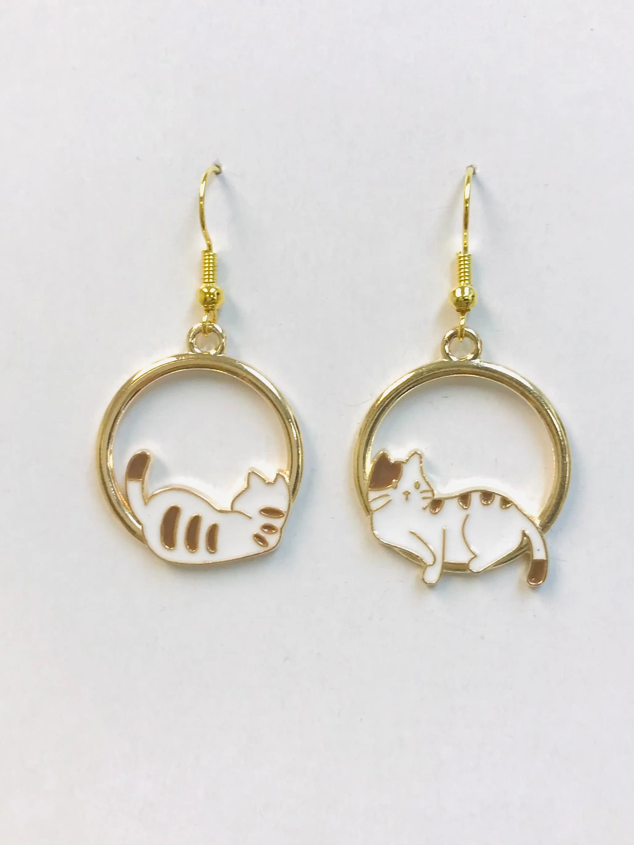 Lazy Cat Earrings, Cat Napping Earrings