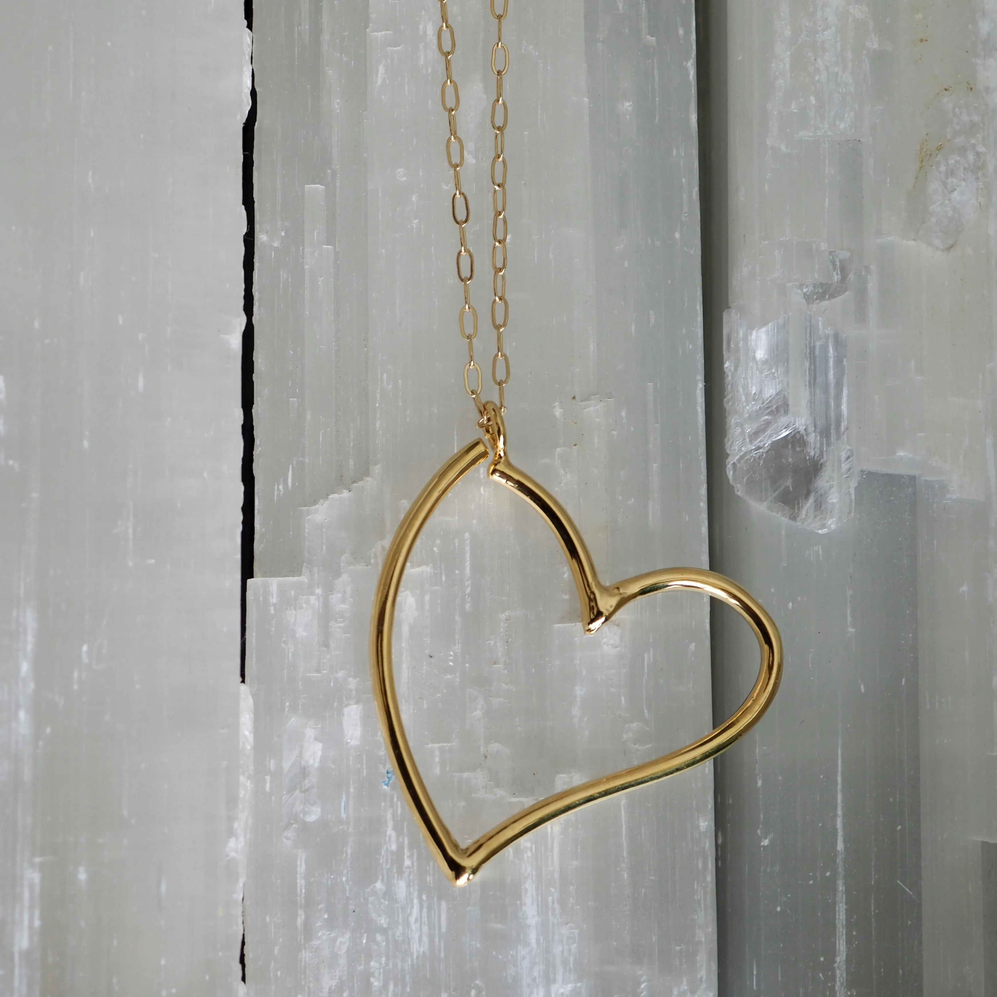 LONDYN - OPEN HEART NECKLACE