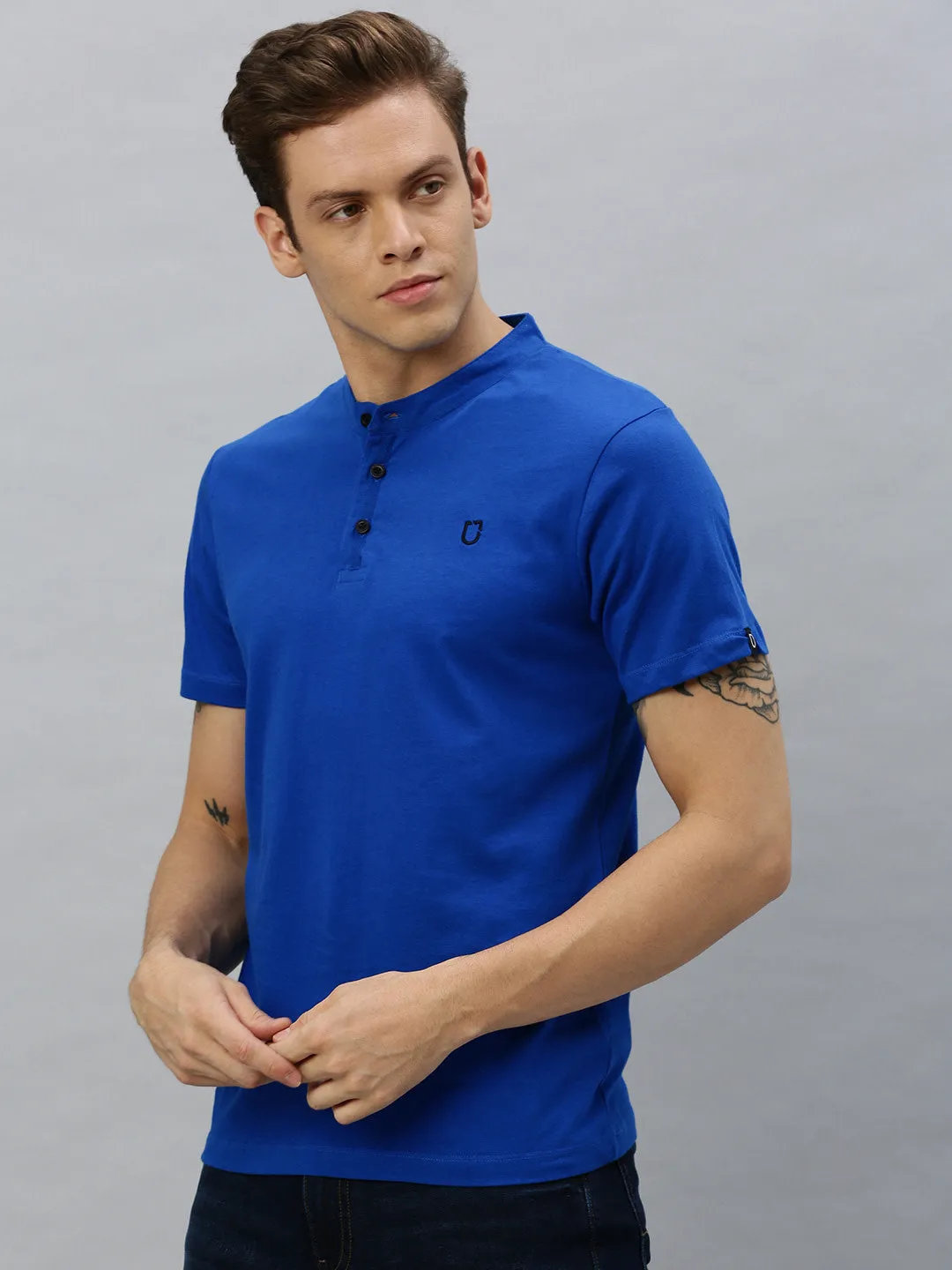 Men's Royal Blue Solid Mandarin Collar Slim Fit Cotton T-Shirt