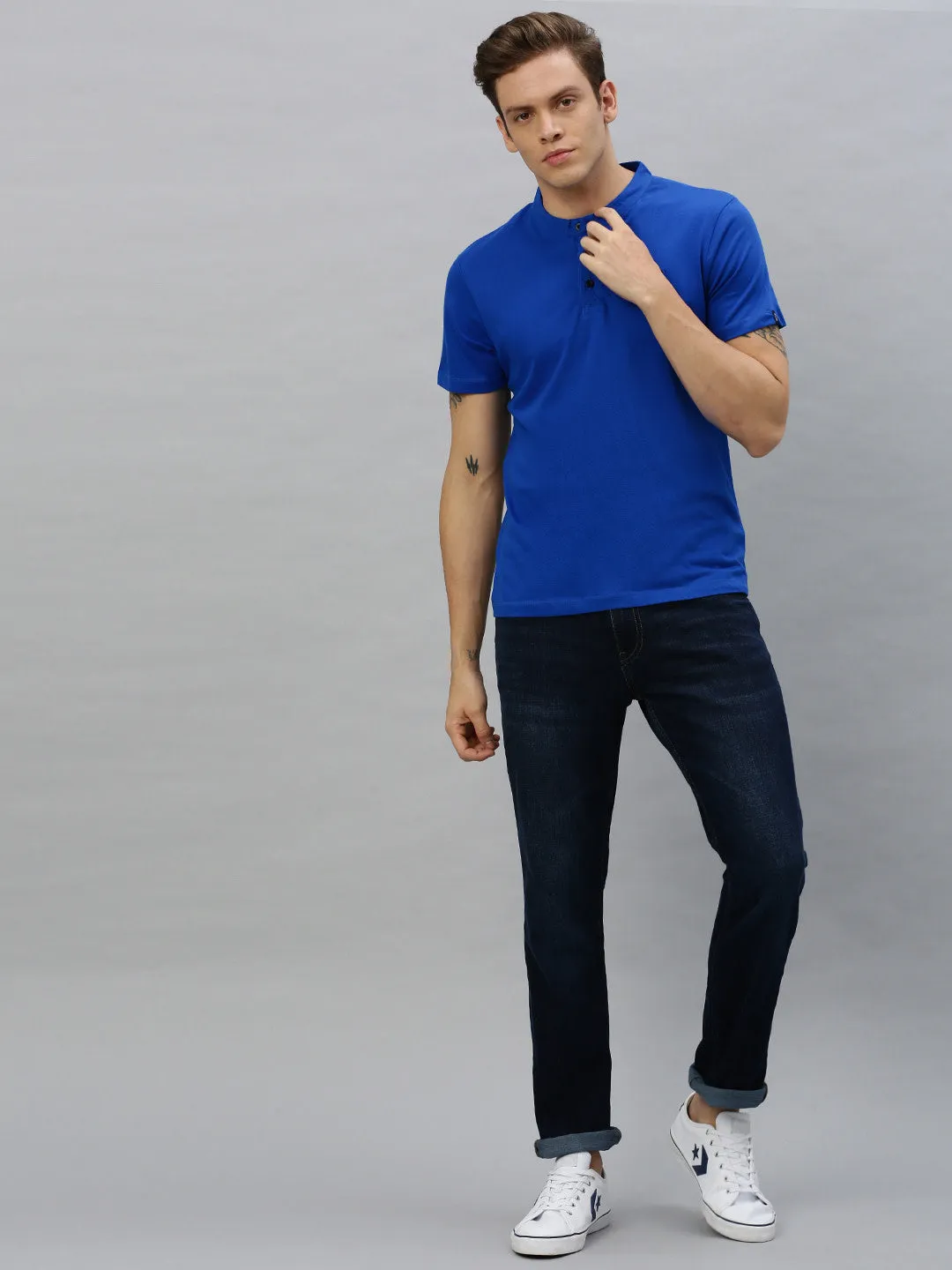 Men's Royal Blue Solid Mandarin Collar Slim Fit Cotton T-Shirt