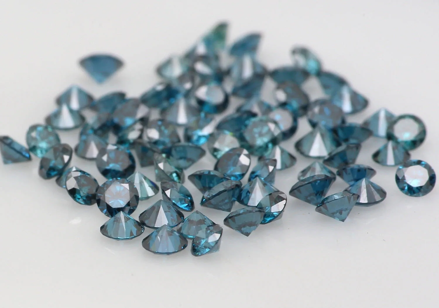 Natural Loose Diamond Round Blue Color VS1 SI1 Clarity 1.55 to 2.05 MM  15 Pcs Q24