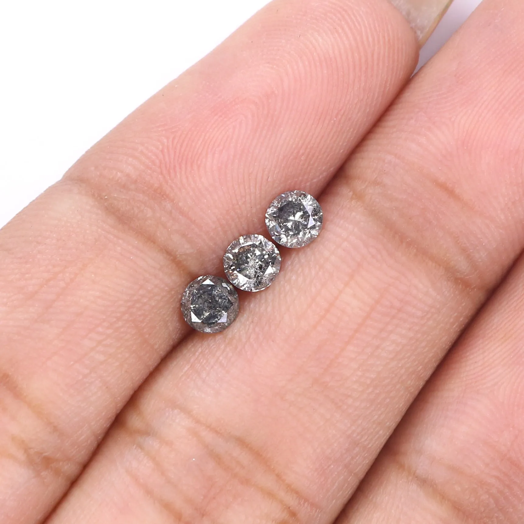 Natural Loose Round Salt And Pepper Diamond Black Grey Color 0.65 CT 3.60 MM Round Brilliant Cut Diamond L9080