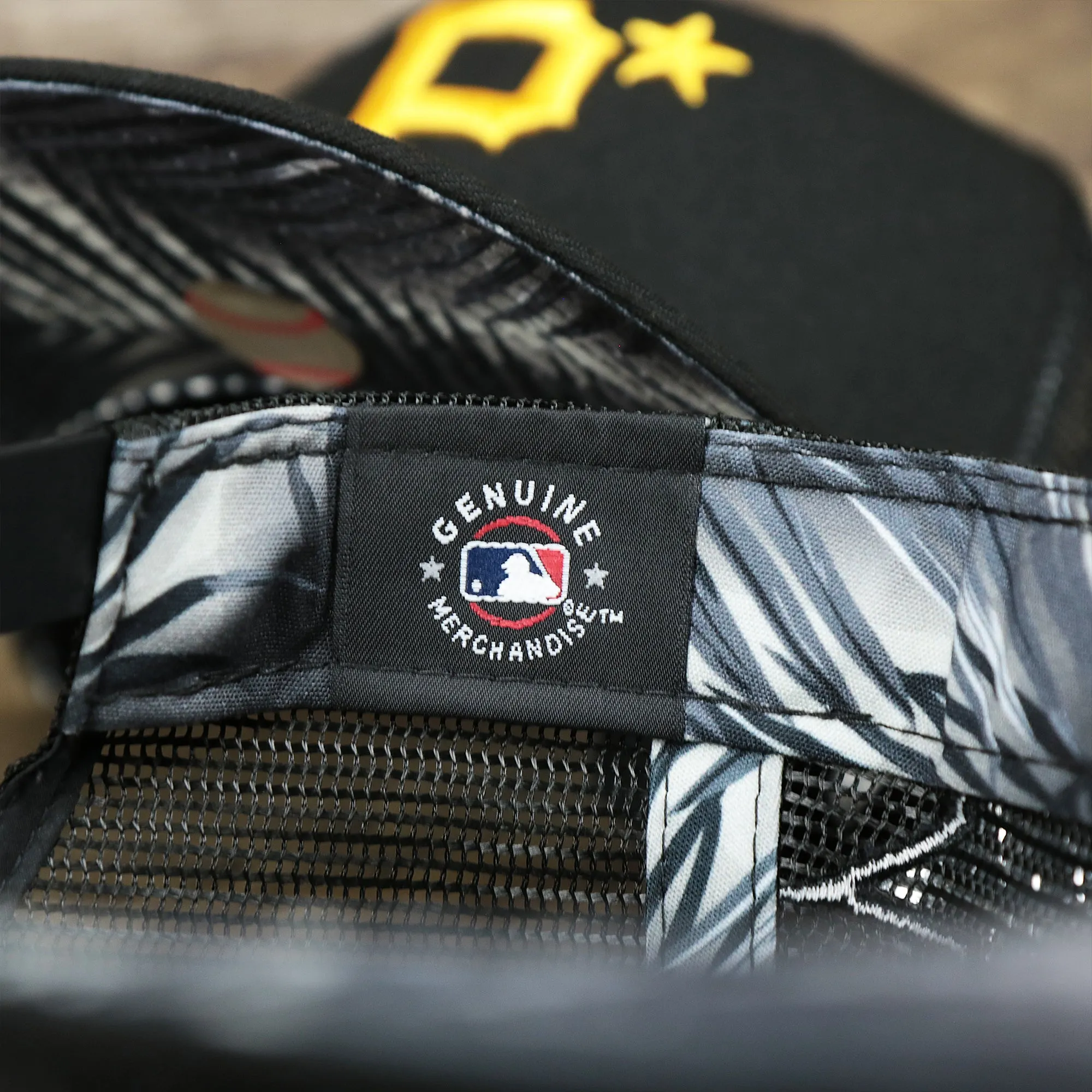 Pittsburgh Pirates Metallic All Star Game MLB 2022 Side Patch 9Fifty Mesh Snapback | ASG 2022 Black Trucker Hat