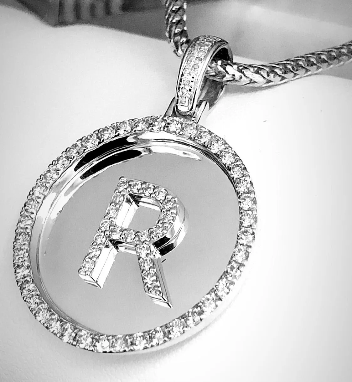 Ricardo diamond pendant DP-013