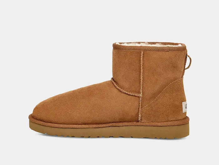 UGG Men's Classic Mini Boot