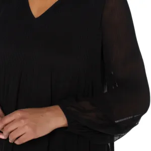 V-Neck LS Pleat Top