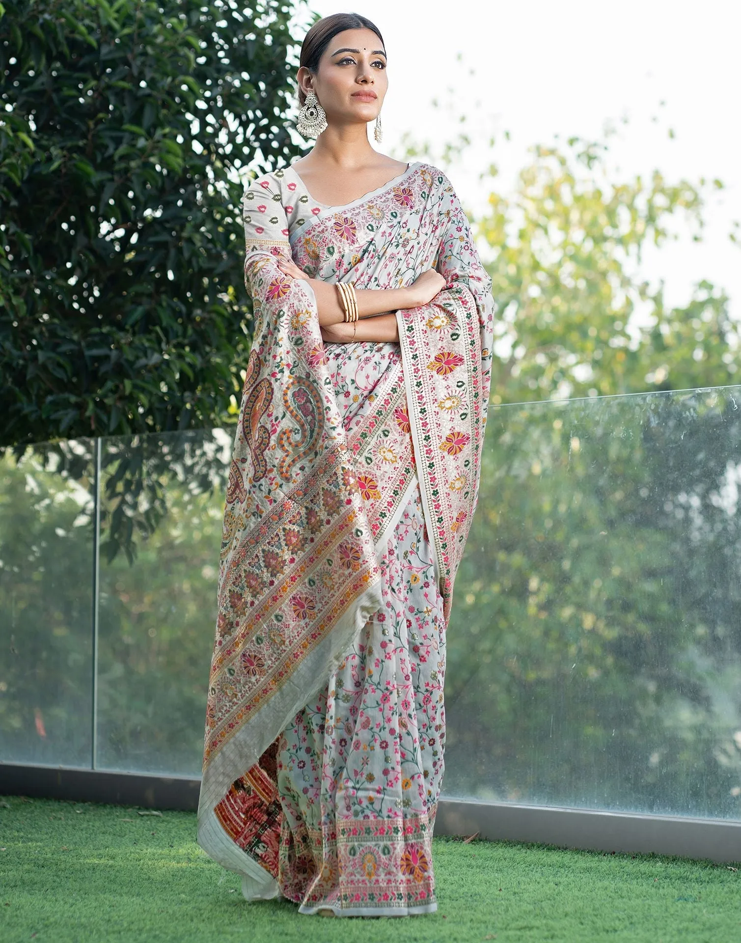 White Jacquard Cotton Saree